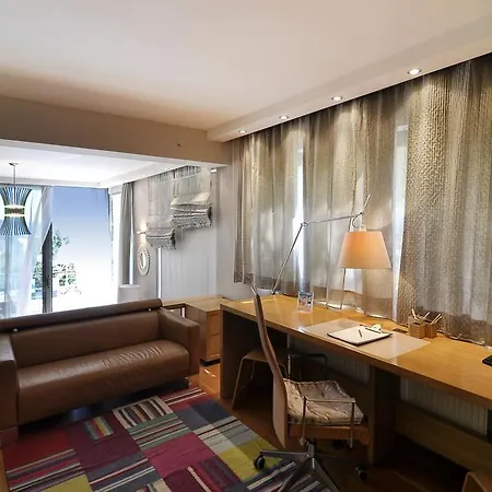 Villa Chloe *